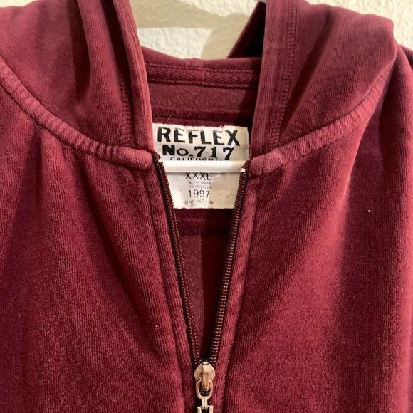 Reflex red velvet zip up size 3XL - Picture 3 of 9